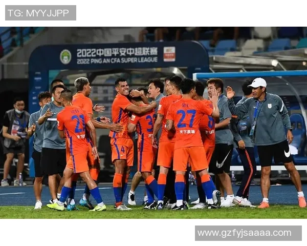 中超激战莱比锡狂胜波尔图六球大逆转引爆全场激情