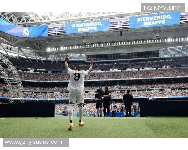 欧联杯精彩对决皇马强势3-0击败国米神奇扑救引发全场欢呼