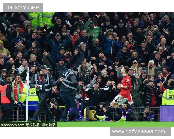 国王杯决战巴萨狂胜曼联6-2战术解析与精彩瞬间回顾