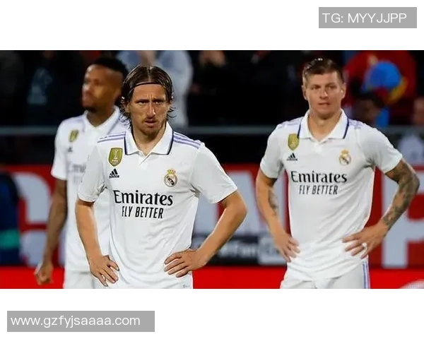 意甲大战:皇马强势击败那不勒斯全场欢呼声不断 意甲大战:皇马强势击败那不勒斯全场欢呼声不断