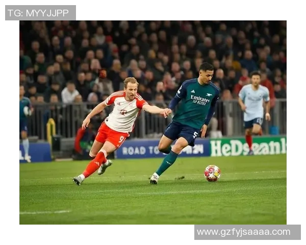 欧冠激战:拜仁与利物浦战成平局神奇扑救点燃全场激情 欧冠激战:拜仁与利物浦战成平局神奇扑救点燃全场激情