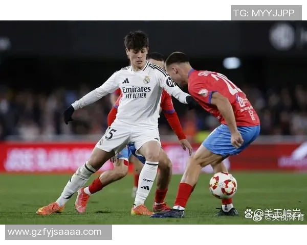 国王杯惊天逆转曼联3-2皇马帽子戏法点燃全场激情 国王杯惊天逆转曼联3-2皇马帽子戏法点燃全场激情