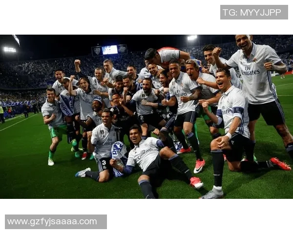 中超精彩对决皇马与巴黎圣日耳曼战平点球大战引发全场热烈反响 中超精彩对决皇马与巴黎圣日耳曼战平点球大战引发全场热烈反响