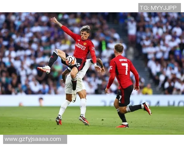 西甲激战AC米兰狂胜热刺引发争议判罚全场沸腾 西甲激战AC米兰狂胜热刺引发争议判罚全场沸腾